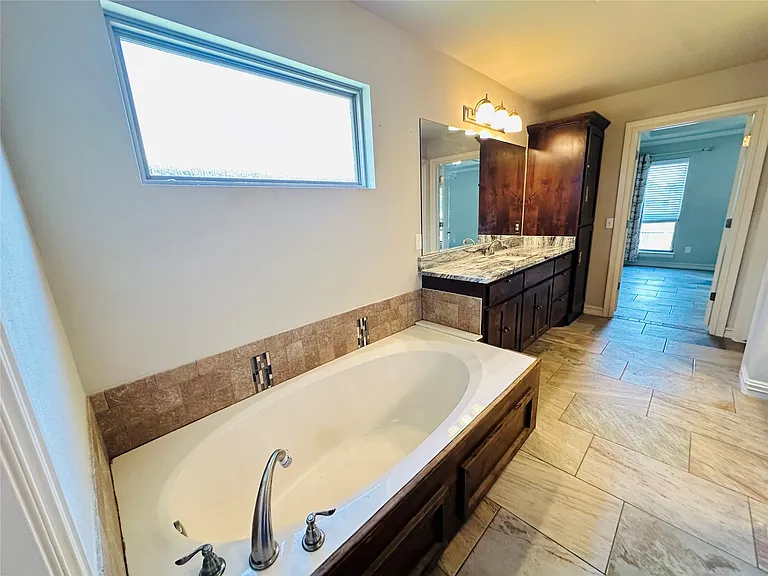 8111 N 75th East Ave — Photo 33