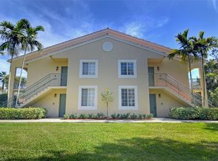 1180 Wildwood Lakes Blvd APT 108, Naples, FL 34104
