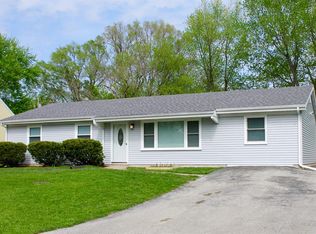 713-1 Devonshire Rd, Valparaiso, IN 46385