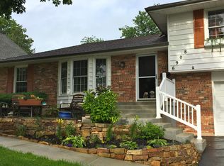 6908 Bluejacket St, Shawnee, KS 66203