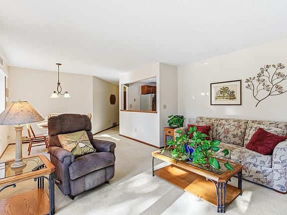 3rd image of 1581 Wheelock Ln APT 101