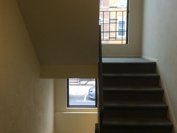 3rd image of 116 71st St APT 4