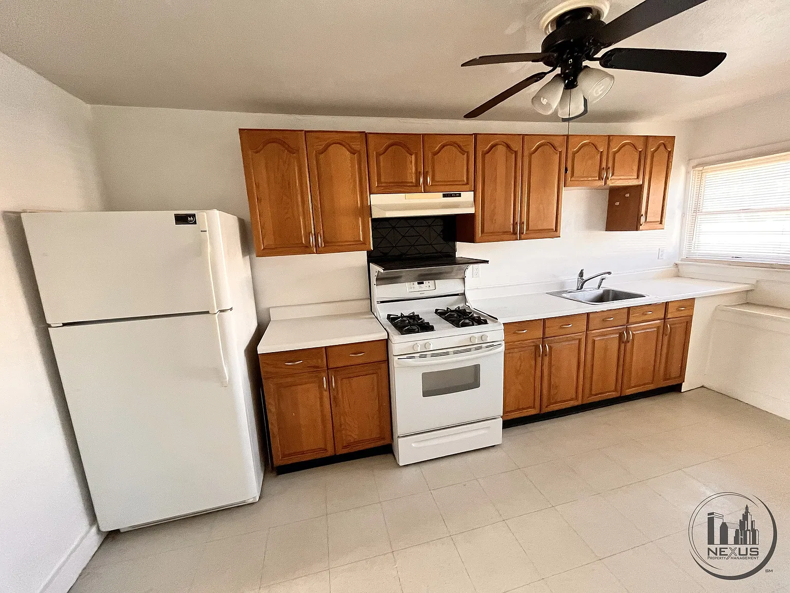 2 bed, 1289 sqft, $1,800 — Photo 4