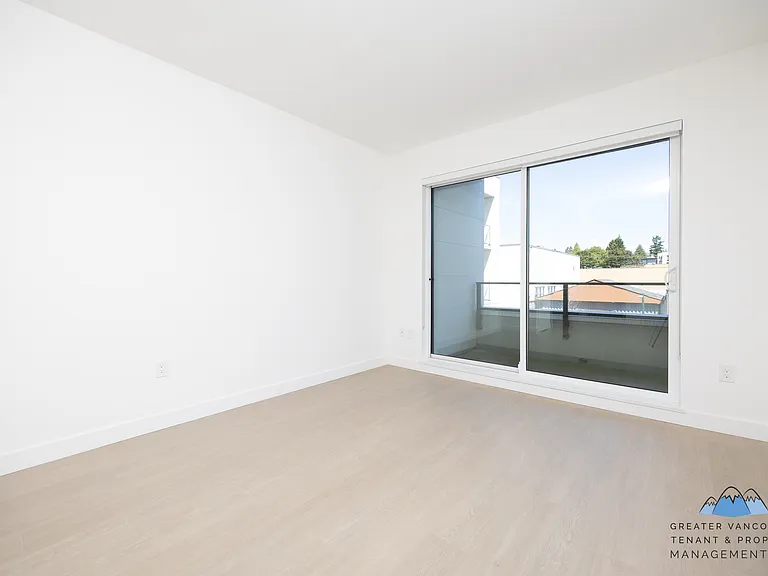 8888 Osler St #313 — Photo 6