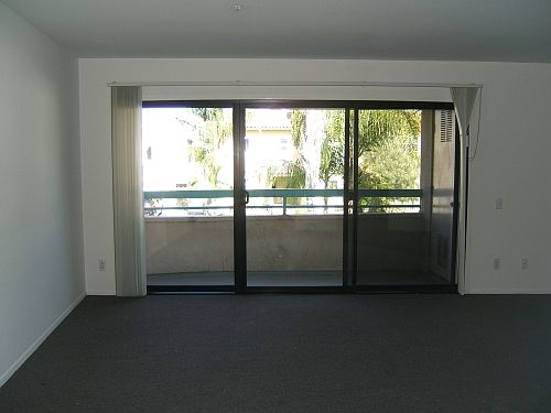 2nd image of 1144 12th St APT 207