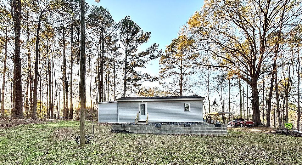 2nd image of 309 Currin St
