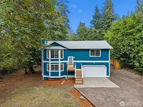 12532 NE Howard Place, Kingston, WA 98346