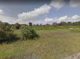 930 Candlelight Dr, Lehigh Acres, FL 33974