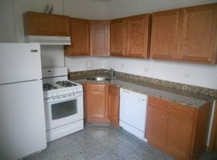 2502 W Diversey Ave #2, Chicago, IL 60647