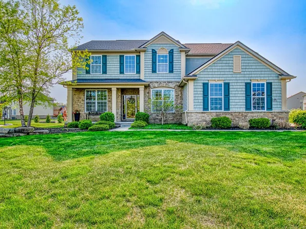 696 Dennison Ct, Oakland, MI 48363