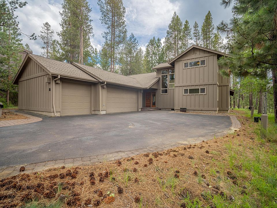 1st image of 57655 Aspen Ln #2