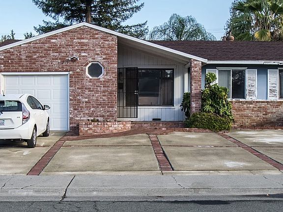 4th image of 845 Haggin Ave