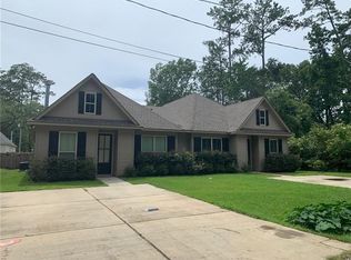 2264 9th St, Mandeville, LA 70471