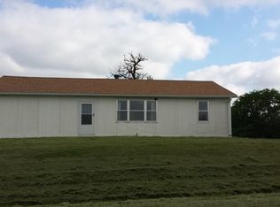 676 Highway V, Laredo, MO 64652