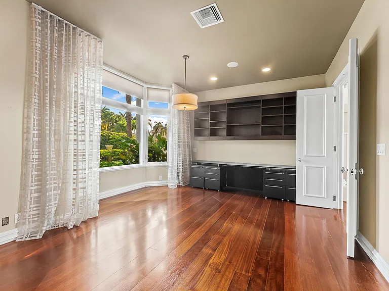 3 Isla Bahia Dr — Photo 36
