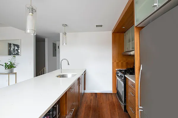 Sold by Keller Williams NYC | media 23