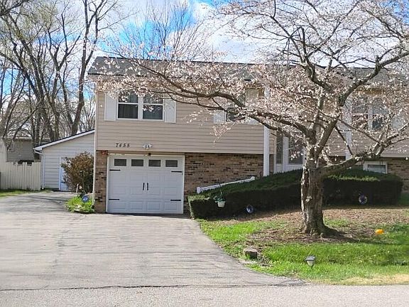 2nd image of 7455 Oaklawn Dr