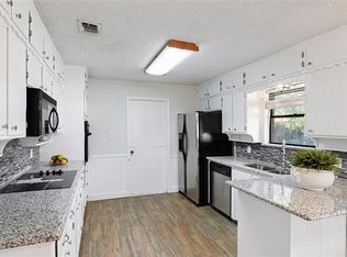 1907 Overbrook Dr, Arlington, TX 76014