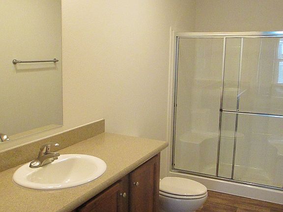 Master Bath, Walk-in Shower