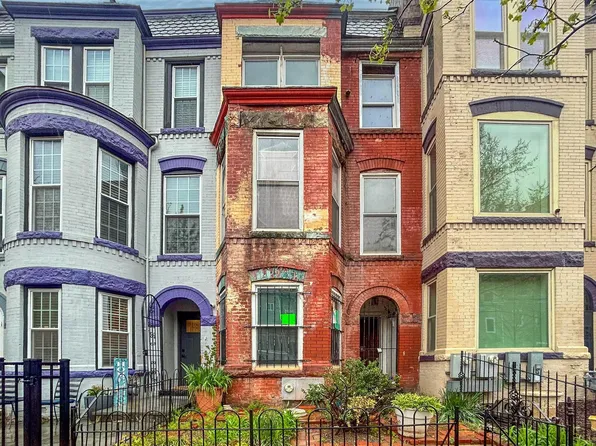 821 4th St NE, Washington, DC 20002