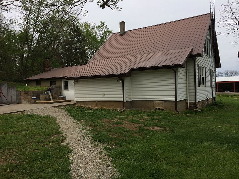 2nd image of 3139 Highway Dd