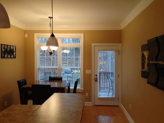 Open Layout Kitchen/Dining