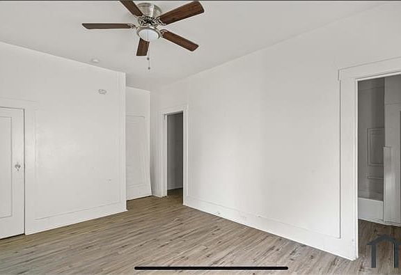 4th image of 426 Bailey Ave #424