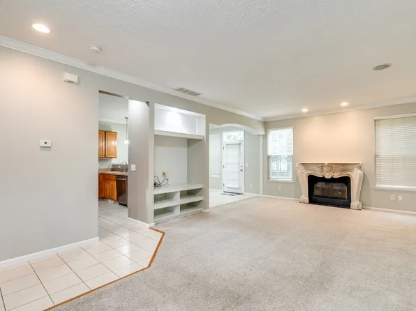 2708 Wyndgate Ct, Westlake, OH 44145