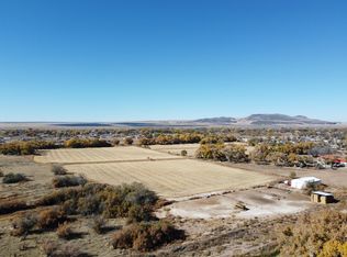 905 Peyton Rd, Los Lunas, NM 87031