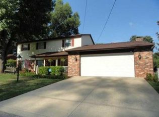 112 Iroquois Trl, Ona, WV 25545