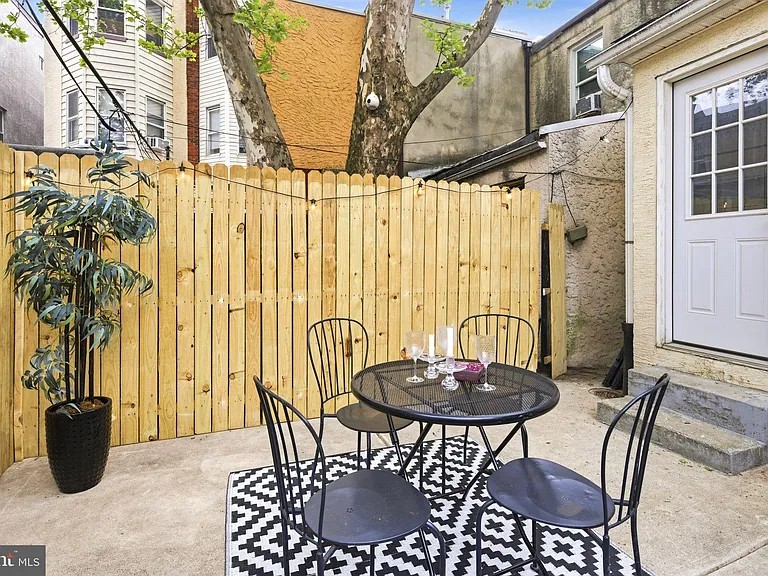 513 Wilder St — Photo 23