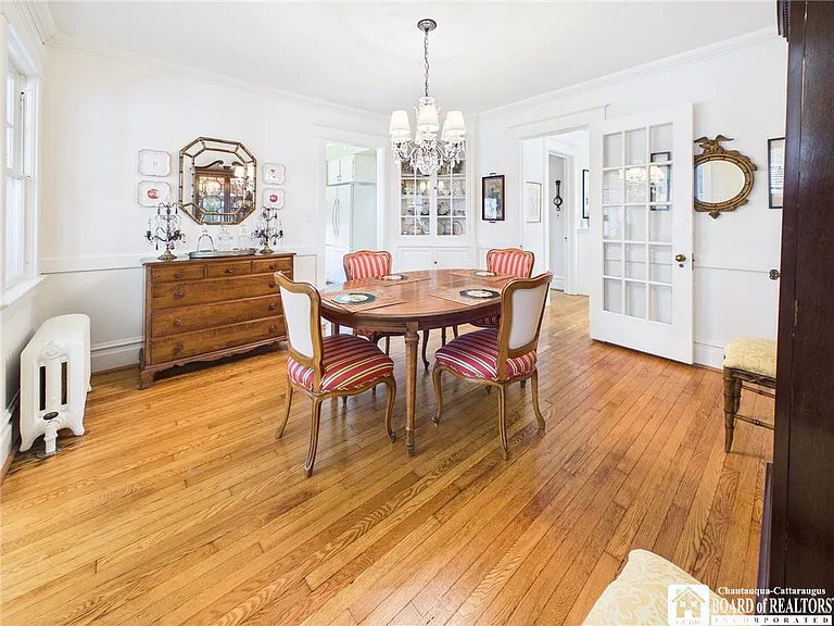 422 York St — Photo 14