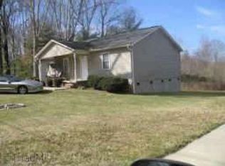 421 Stokesburg Rd, Walnut Cove, NC 27052