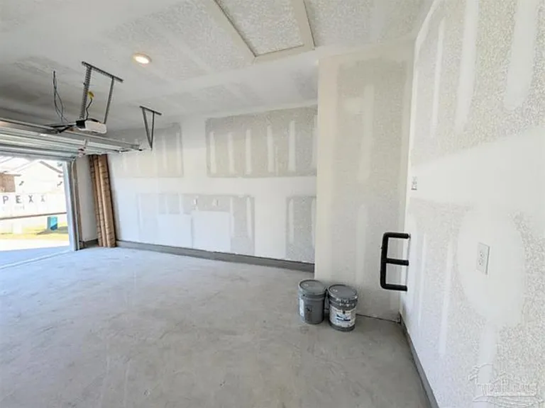 9907 Starling Dr — Photo 9