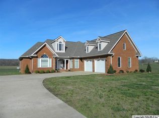 530 County Road 39, Collinsville, AL 35961