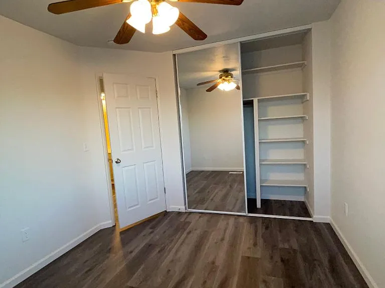 5041 Winterglen Way — Photo 32