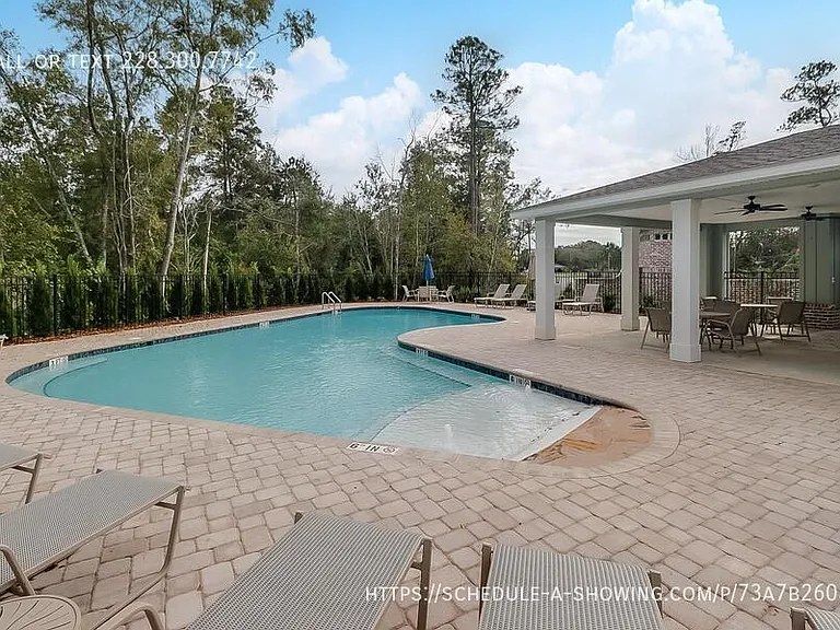 12281 Sinclair Dr — Photo 3