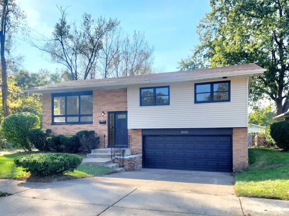 1590 Porter St, Gary, IN 46406