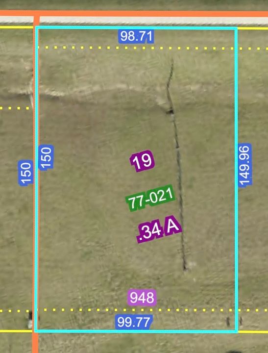 1st image of 948 Hampshire Cir