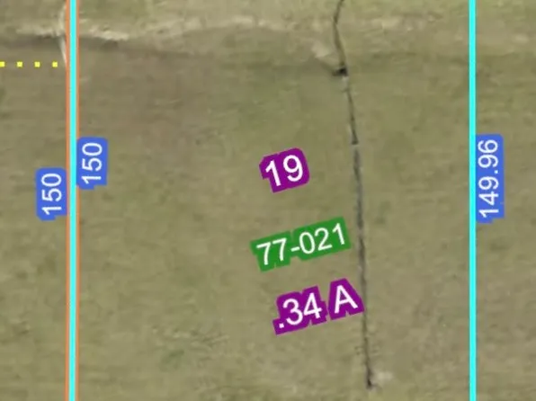 948 Hampshire Cir, Marion, IA 52302