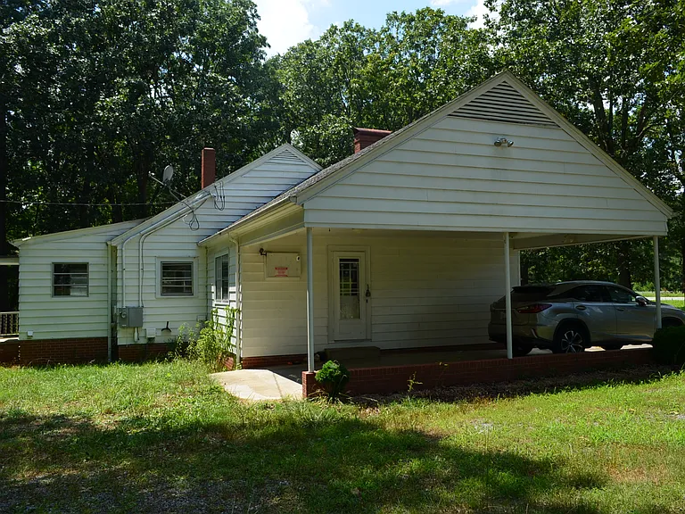 19121 US Highway 64 W — Photo 1