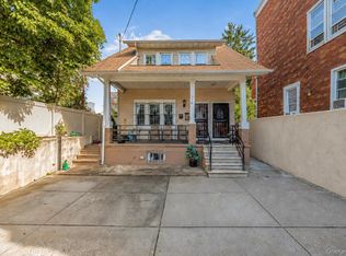 4558 Richardson Avenue, Bronx, NY 10470