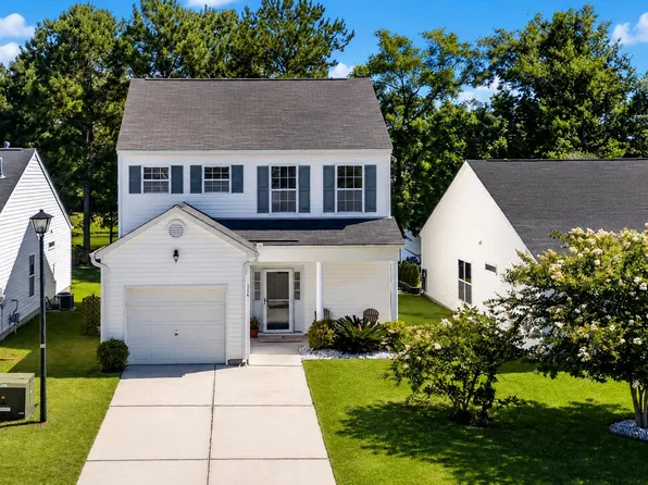 114 Coosawatchie St, Summerville, SC 29485