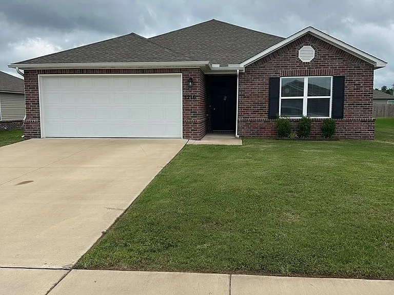 3216 E Jacob Ln — Photo 6
