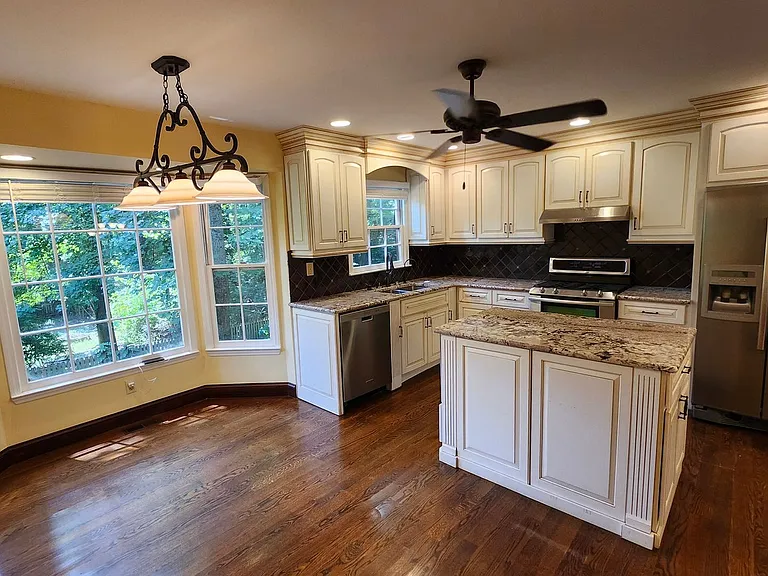 310 Milesford Ct — Photo 3