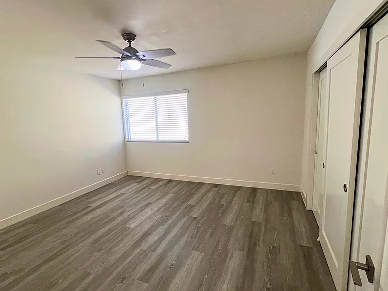 Hillside Terrace Apartments — Photo 39
