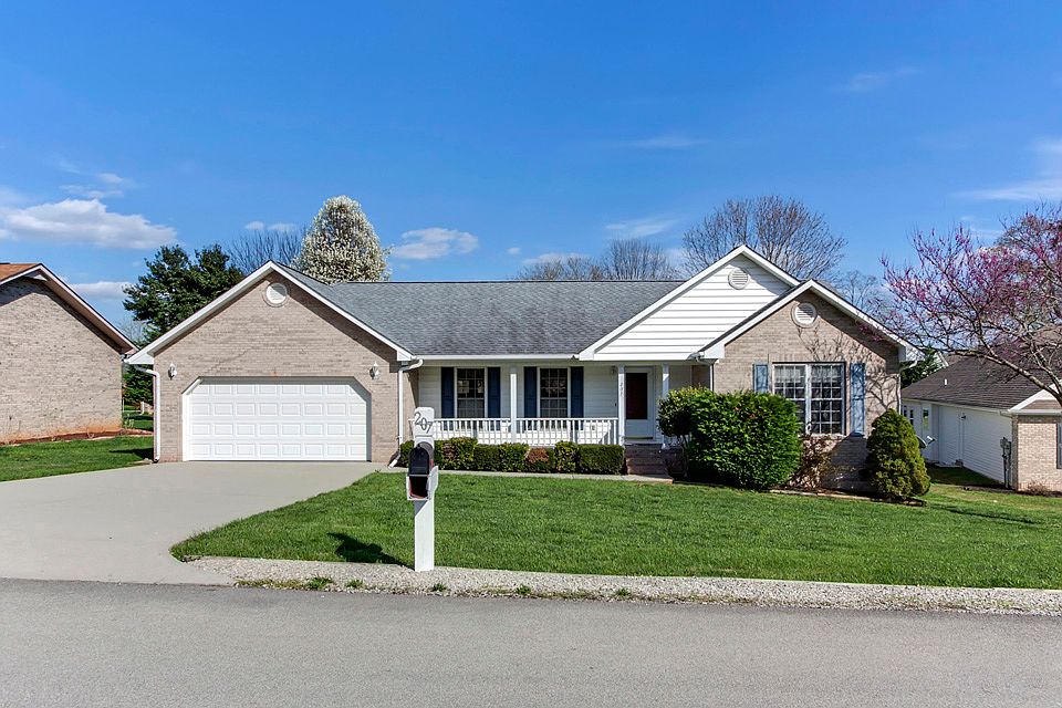 1st image of 207 Saligugi Cir
