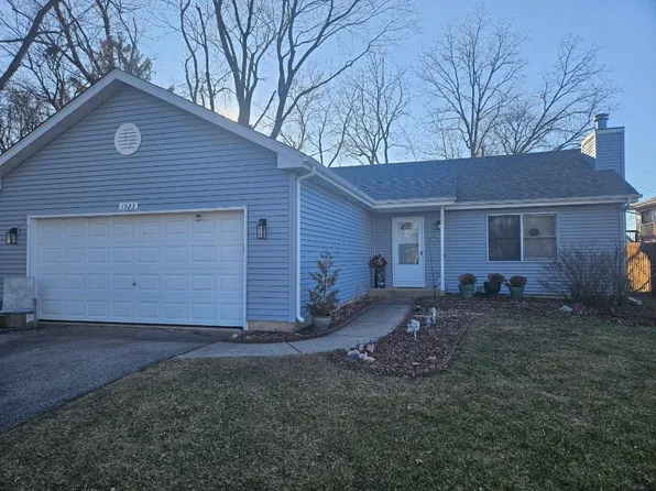1523 Washington St, Lake In The Hills, IL 60156