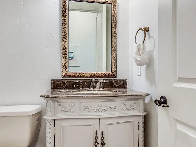 7935 Osborn Pkwy — Photo 34