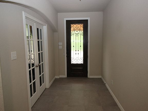 3rd image of 11842 Jasmine Way